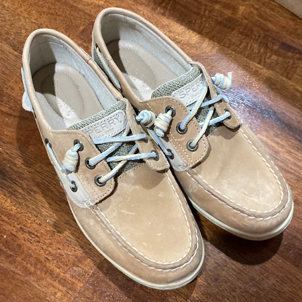 Sperry top sider shoes